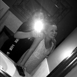 Meet your Posher, Tessa